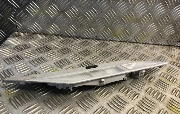 BMW 7 E38 Front seat light 8368844