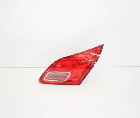 Opel Astra J Tailgate rear/tail lights