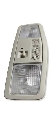 Mitsubishi Outlander Front seat light 8401A009ZZ