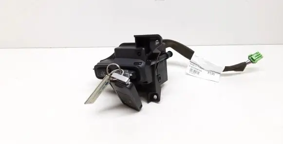 Volvo V70 Ignition lock 30724528