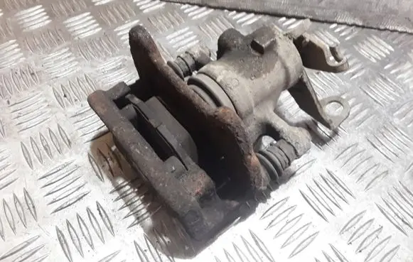 Alfa Romeo 147 Rear brake caliper