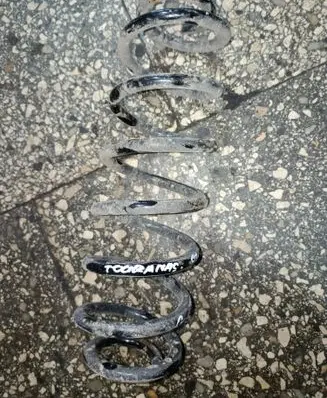 Volkswagen Touran I Rear coil spring