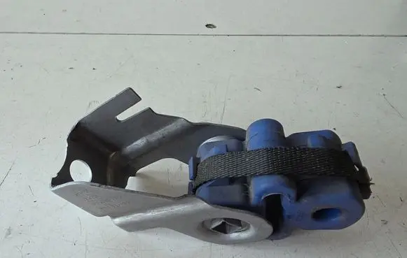 Nissan Juke II F16 Muffler mount bracket/holder 206511336P