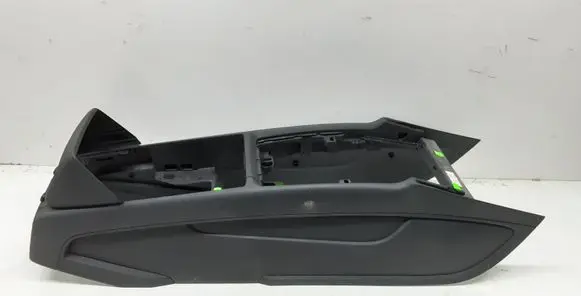 Audi Q7 4L Other center console (tunnel) element