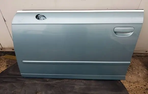 Seat Exeo (3R) Side sliding door EXEODRZWILEWEPRZD