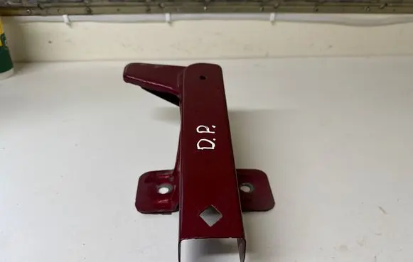 Renault Trafic II (X83) Fender mounting bracket 8200523291