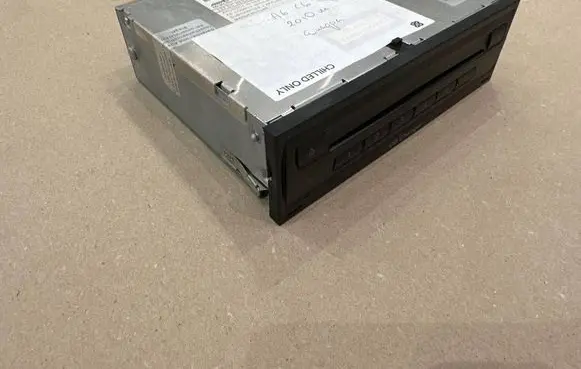 Audi A6 S6 C6 4F CD/DVD changer 4F0035110A 4F0035110 MHAD801A