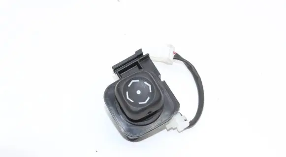 Toyota Avensis T270 Wing mirror switch