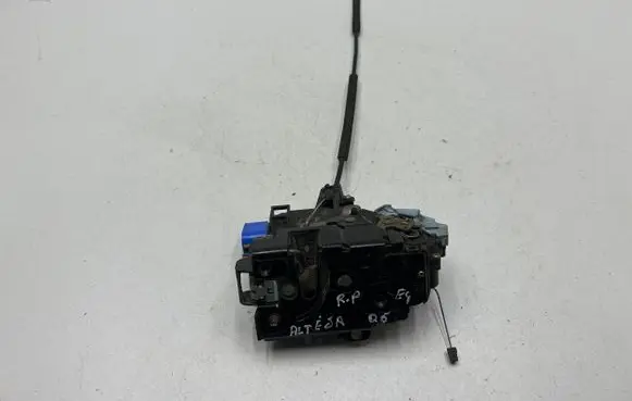 Seat Altea Front door lock PA66309 3D1837016 CM2192000431
