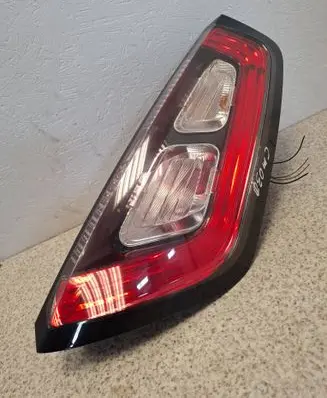 Fiat Punto Evo Rear/tail lights 51927094 02039811210010