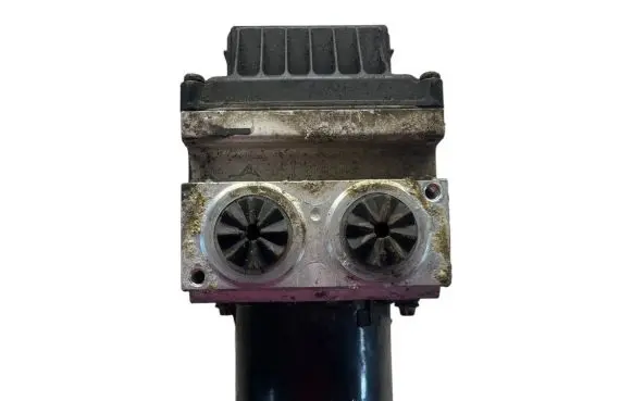 Volkswagen PASSAT B6 ABS Pump 3C0614095P 16332401