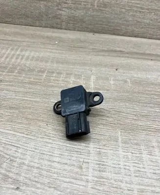 Opel Zafira A Air pressure sensor 24426679