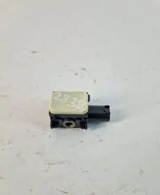 Mercedes-Benz ML W164 Airbag deployment crash/impact sensor 0038202826