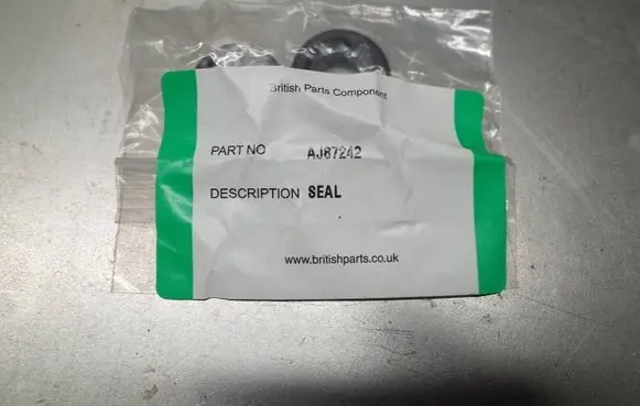 Jaguar XJ X308 Spark plug AJ87242