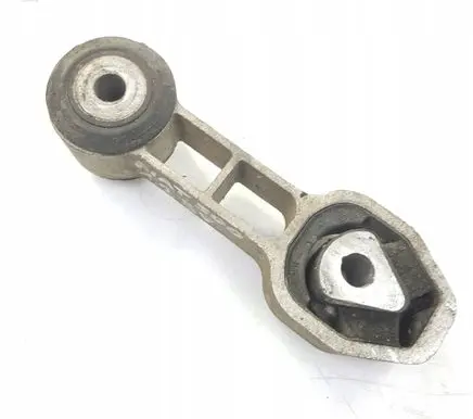 Fiat 500 Engine mount bracket