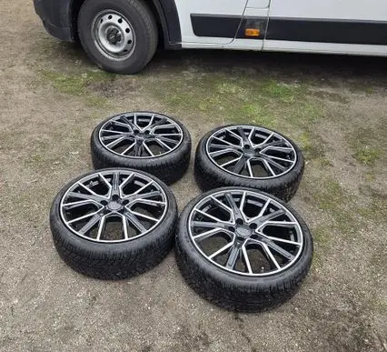 Audi RS3 8Y R19 alloy rim WH3480019