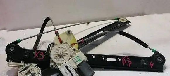 BMW X3 E83 Front door electric window regulator 69259641 S007083006