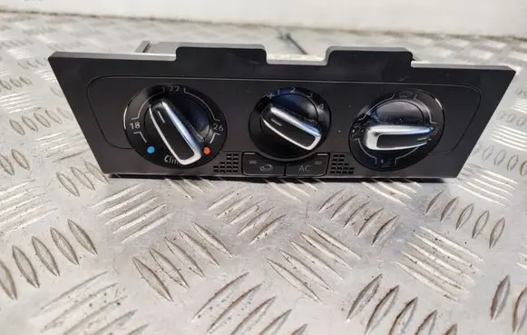 Volkswagen Polo V 6R Climate control unit 6R0820045E