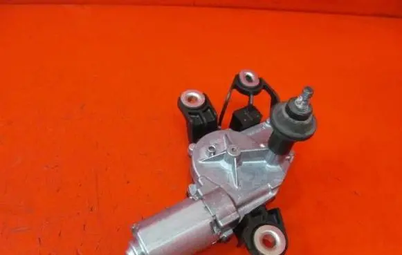 Volkswagen Golf VI Rear window wiper motor 5K6955711B 0390201216