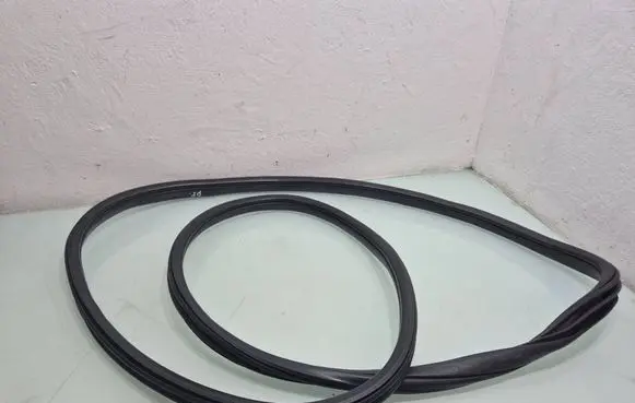 BMW X3 F25 Front door rubber seal 