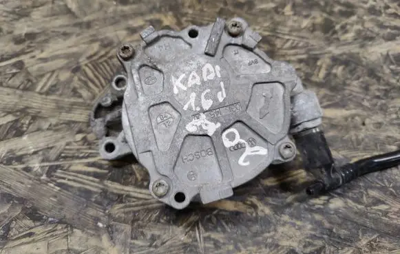Volkswagen Caddy Vacuum pump 03L145100