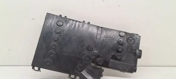 Volvo V60 Fuse box cover 21246000002