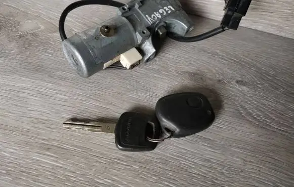 Subaru Legacy Ignition lock