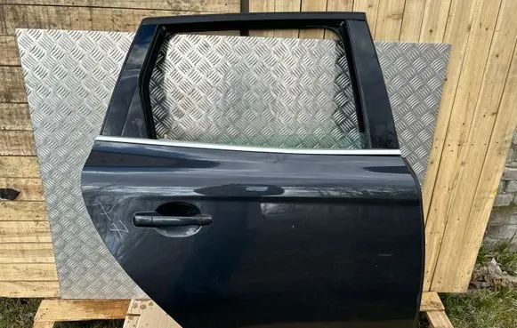 Volvo XC60 Rear door 