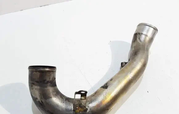 Mercedes-Benz S W221 Turbo air intake inlet pipe/hose