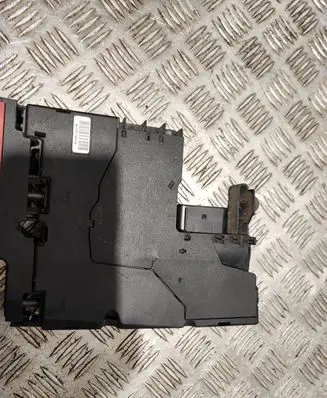 Volvo S60 Fuse box cover 541707140218