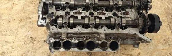Maserati Ghibli Engine head 90352085F 270114 555580
