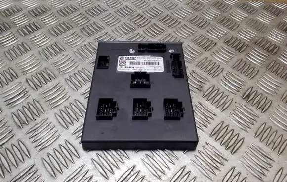 Audi S5 Facelift Comfort/convenience module 8K0907063AG F005V01112