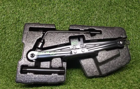 Hyundai Santa Fe Lift Jack 091494Z000