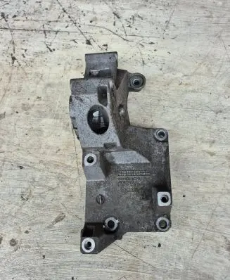 Generator/alternator bracket