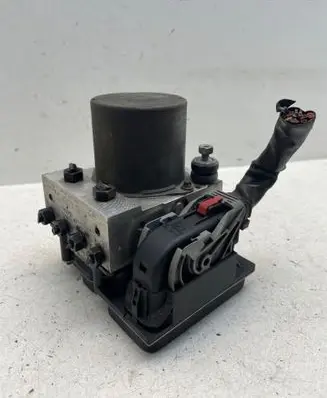 Audi A4 S4 B7 8E 8H ABS Pump 0265234330 8E0614517AT 0265950468
