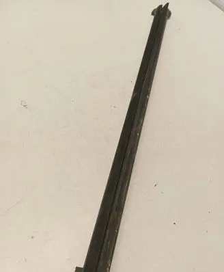 Ford Ranger Rubber seal rear door window/glass AB3926246A30