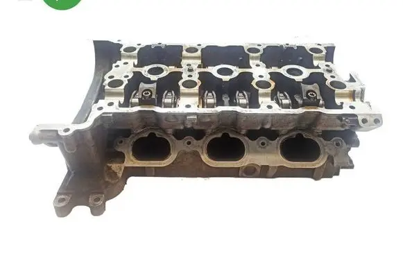 Mercedes-Benz R W251 Engine head R2720162301 3321398