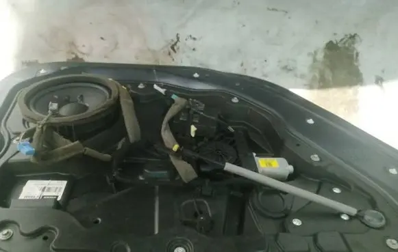 Volvo S80 Sliding door window regulator with motor y286