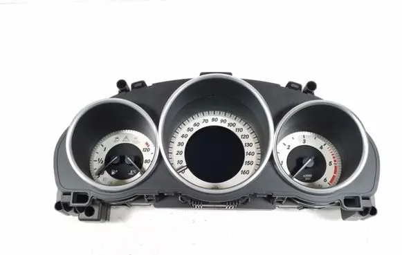 Mercedes-Benz E W212 Speedometer (instrument cluster) A2129007329