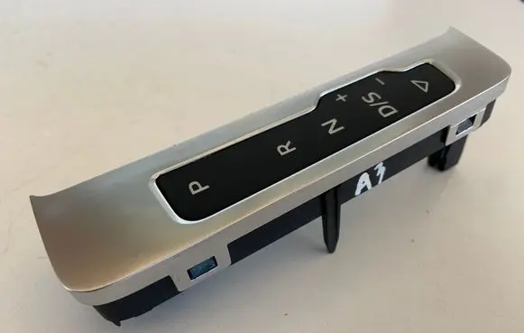 Audi A3 S3 8V Gear shift selector indicator 8V1713463A