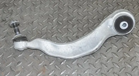 BMW 7 G11 G12 Front lower control arm/wishbone 6861158