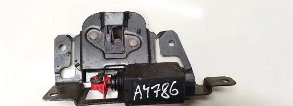 BMW X3 E83 Tailgate/trunk/boot lock/catch/latch 51247057364 5124-7057364