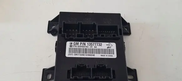 Opel Insignia A Seat control module 13577732