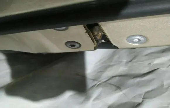 Nissan Murano Z50 Front door lock