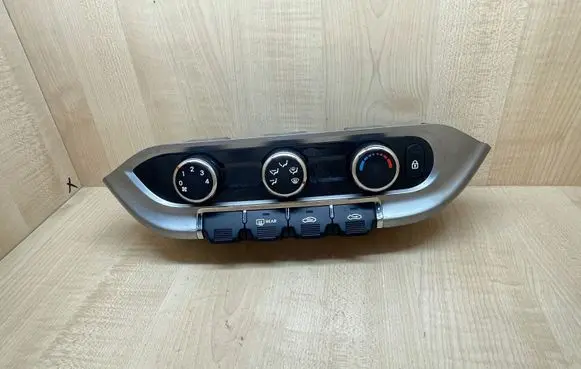 KIA Rio Climate control unit 972501W900 972501W 1208301402