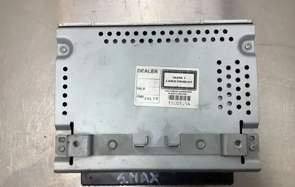Ford C-MAX II Radio/CD/DVD/GPS head unit 10R035513 A12834847 Z072438