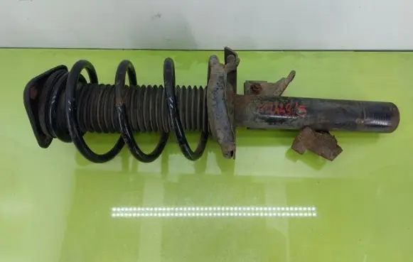 Ford Focus Front shock absorber with coil spring 4M5118K001BBD