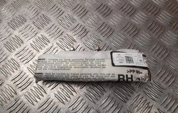 Audi Q7 4M Side airbag 4M0880442F