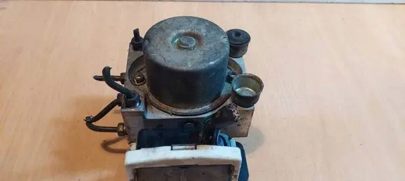 Suzuki Grand Vitara I ABS Pump 65D2 4912D0016