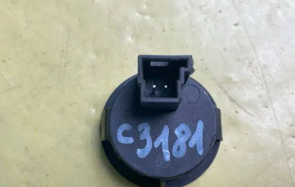 Mercedes-Benz C W204 Sensor A1648220030
